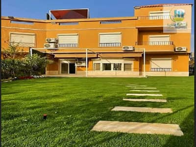 على لاند سكيب فيلا تاون هاوس كورنر متشطب بالتكيفات 560م للبيع ب القطامية جاردنز جوار قطامية ديونز ماونتن فيو ايكزيكتيف الجامعة الامريكية وميفيدا إعمار