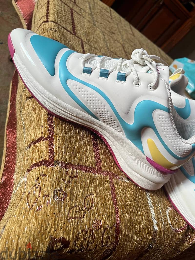 Sketcher Size 41 6