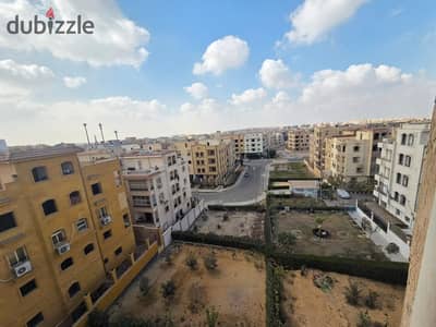 رووف للبيع مبني علي المساحه بالكامل فجاردنيا هايتس 1 NEW CAIRO