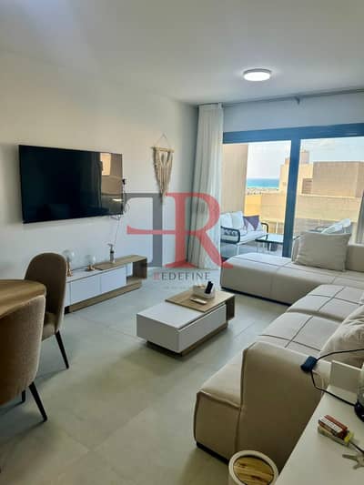 شاليه جاهز للإيجار للعائلات بإطلالة على البحر في هاسيندا وايت بالساحل الشمالي