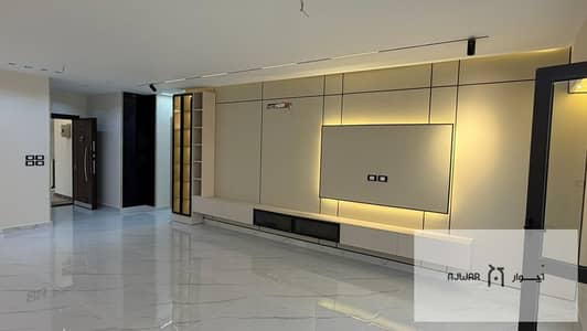 168m² hotel apartment with luxury finishing for sale in Madinaty B8, immediate occupancy with an open view