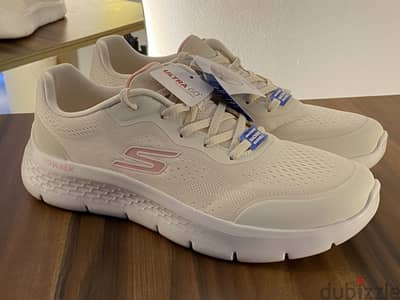 كوتشي skechers
