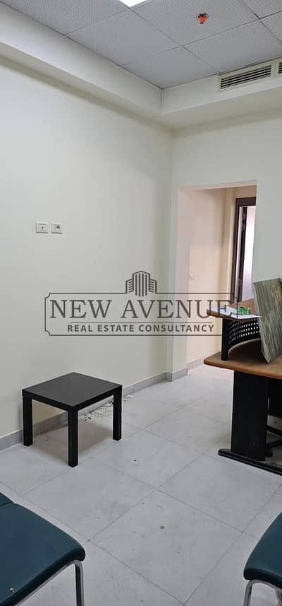 Clinic For Rent at Elegantry Mall With One Parking Slot