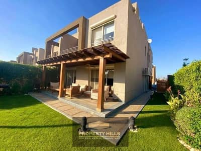 Villa for immediate delivery in Hyde Park next to Golf Extension and New Giza in Palm Hills Eastern expansions