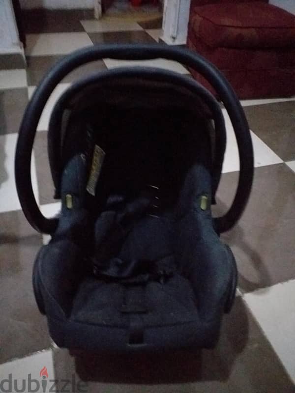 Maxi- cosi car seat 4