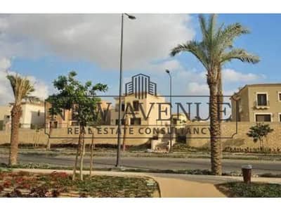 تاون هاوس للبيع بأقل مقدم و أقساط بموقع مميز يطل على اللاندسكيب  في سيتي جيت - City gate