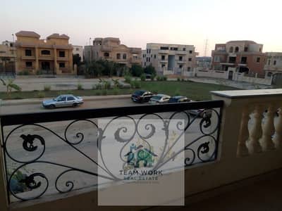 توين هاوس للبيع بسعر لقطة جدا لسرعة البيع و الدواعي السفر الشيخ زايد الحي  التاسع سوبر لوكس برايم لوكيشن علي لاند سكيب