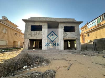 فيلا منفصلة للبيع في مدينتي نموذج E واايد جاردن فيو بسعر مميز بدون تشطيب داخلي