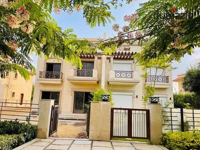 Twin House for Sale Installments in Madinaty VG3 – Garden View Near Four Seasons