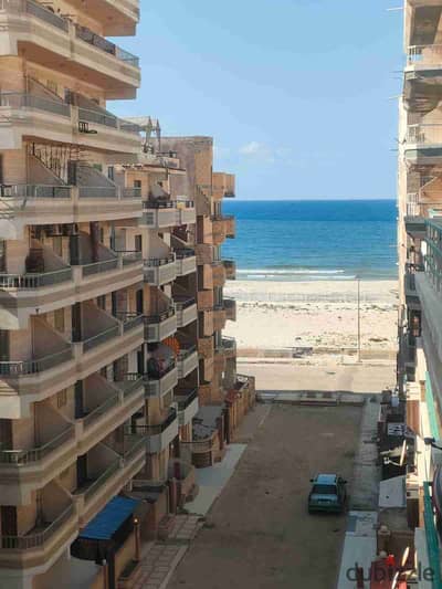 شقه للبيع في اسكندريه شاطئ النخيل خامس عمارة للبحر تصلح للسكن والاستثمار الجيد