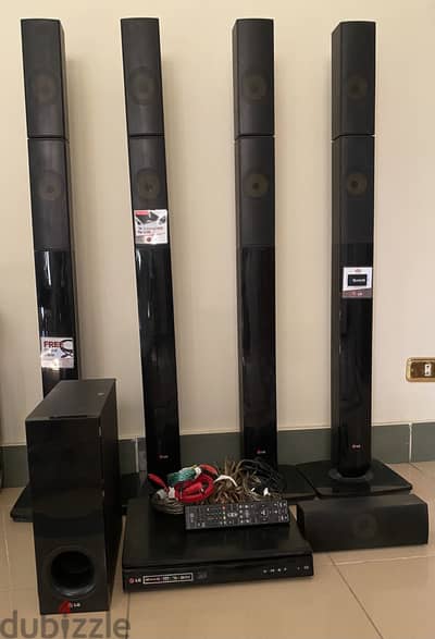 Home theater in a good condition