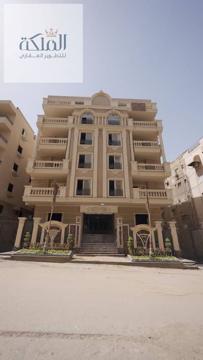 Apartment for sale in Mokattam Hills Direct from owner ready to move 205m near Skoda prime location