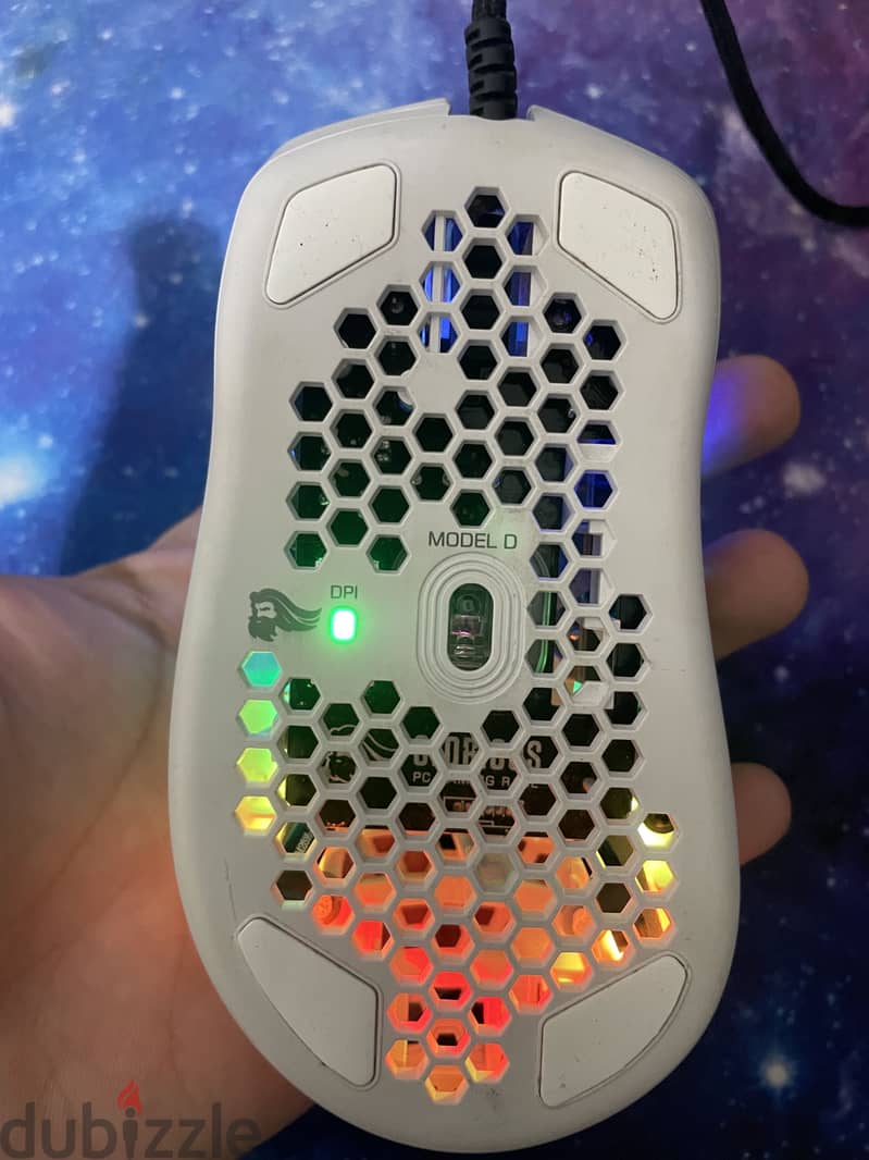 Glorious Model D Matte White 1