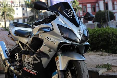 honda cbr