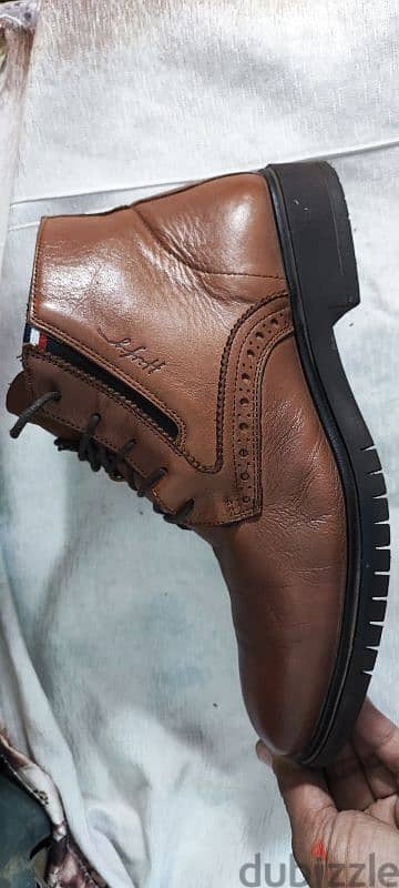 Tommy Hilfiger shoes 42