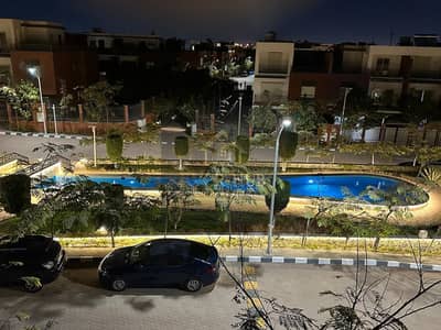 Middle townhouse in Continental Residence compound, Sheikh Zayed