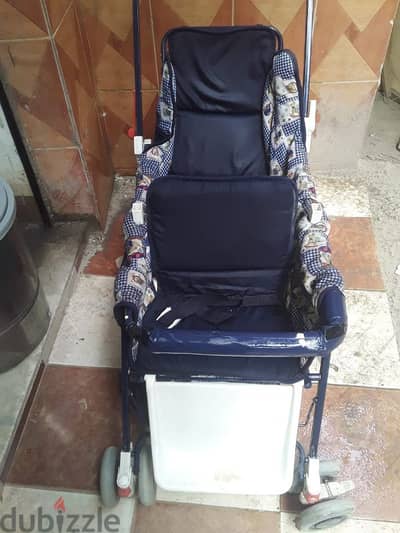 عربية اطفال للبيع