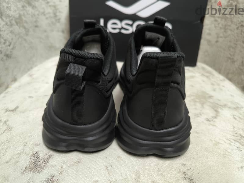 lescon مقاس 44 10