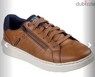 Skechers مقاس 42