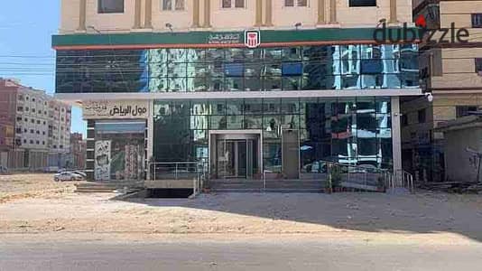 مقر اداري و تجاري للبيع   بمدينة نصر    موقع مميزا جدا    بشارع الطيران الرئيسي   مساحة 400 م اجمالي  يصلح بنك او معرض