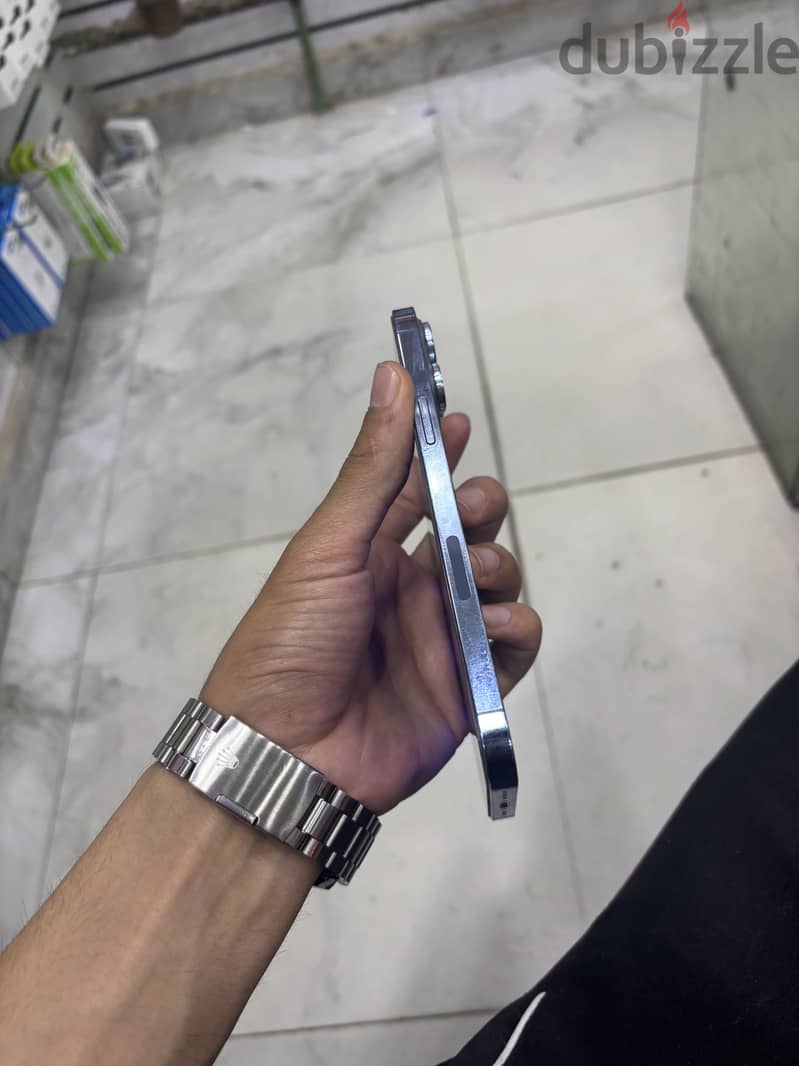 iPhone 13 pro max 2