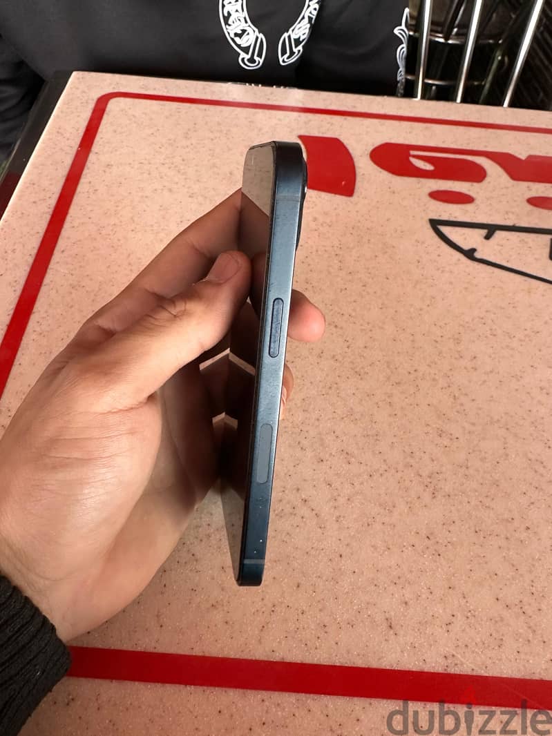 iPhone 13 2