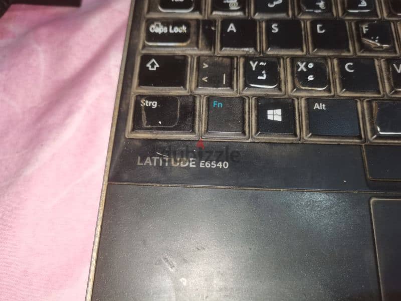 Dell latitude e6540 بيشغل pupg و gtav 4
