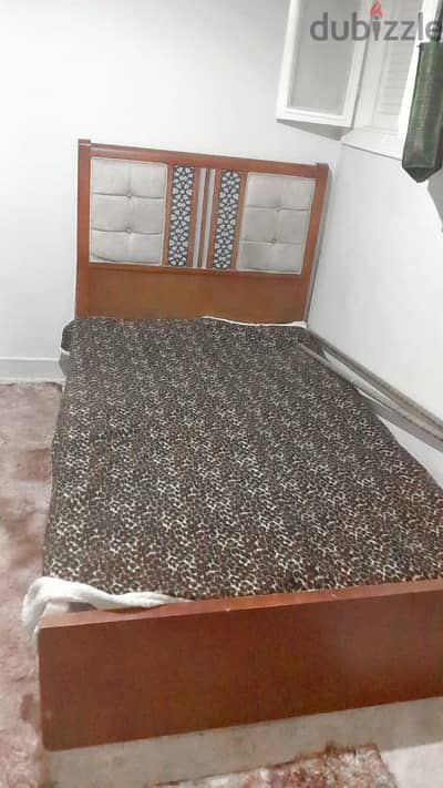 سرير متر 120 سم