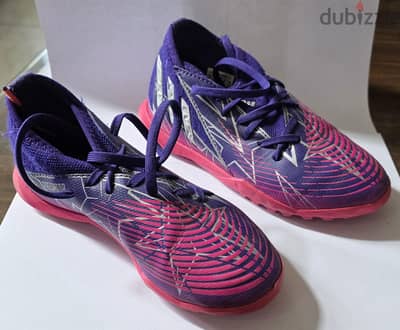 Adidas Predator turf boot champion league- purple/silver - size 32