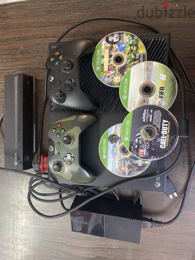 Xbox one 1TB+ Keinect 2 controller  إكس بوكس ​​ون 1 تيرابايت و كينكت