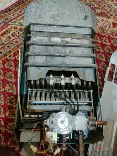 سخان غاز طبيعي 10 لتر