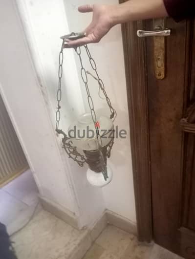 2فانوس نحاس  مستوردوبورسلين و زجاج بلجيكى 01155228757