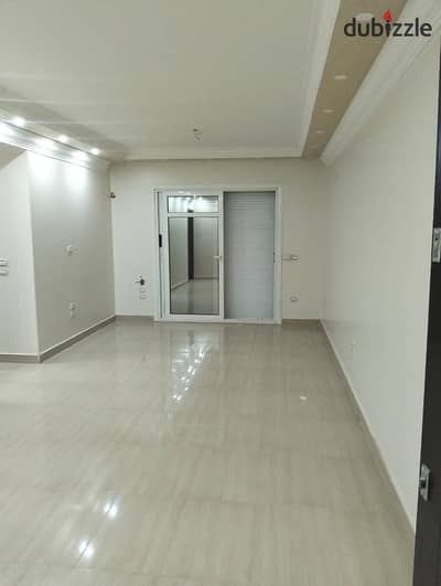 للبيع فى مدينتى B7 مساحة 96متر 2نوم +2حمام دور تانى بالمطبخ بسعر لقطة