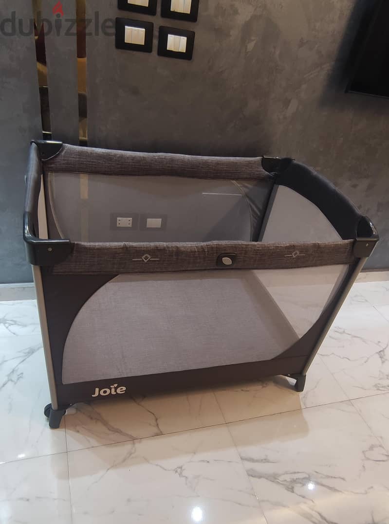 Joie travel cot 3
