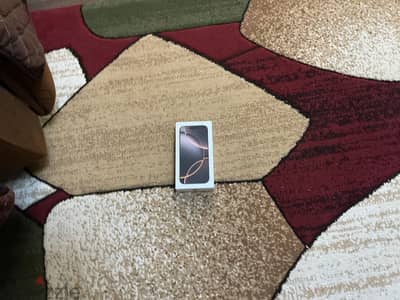 iPhone 16 pro case/box
