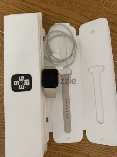 Apple Watch SE 2nd Generation 44mm – Excellent Condition