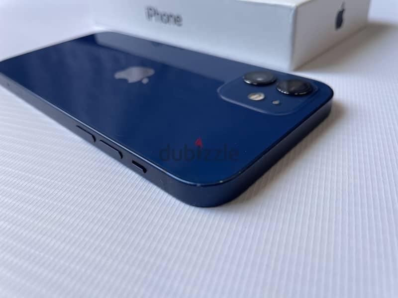 iPhone 12 waterproof 3