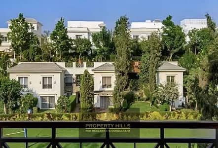 فيلا استلام فورى كاملة التشطيب بمساحة مميزة بجوار جامعة AUC و مدينة الرحاب