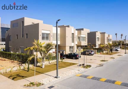 فيلا تاون هاوس للبيع في كومباوند بالم هيلز الإسكندرية