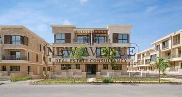 استوديو نصف تشطيب بموقع مميز وإطلالة مفتوحة في كمبوند تاج سيتيTaj City