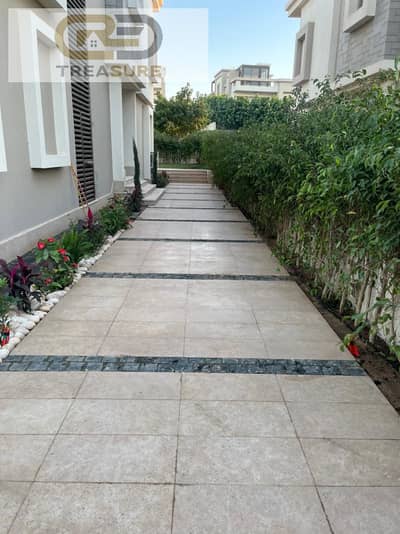 semi furnished Villa for rent in CFC - Oriana 3 - new cairo