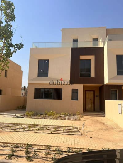 تاون هاوس فوري للبيع في سوديك زايد الجديدة
