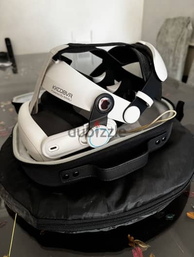 Meta Quest 3 128GB + Accessories