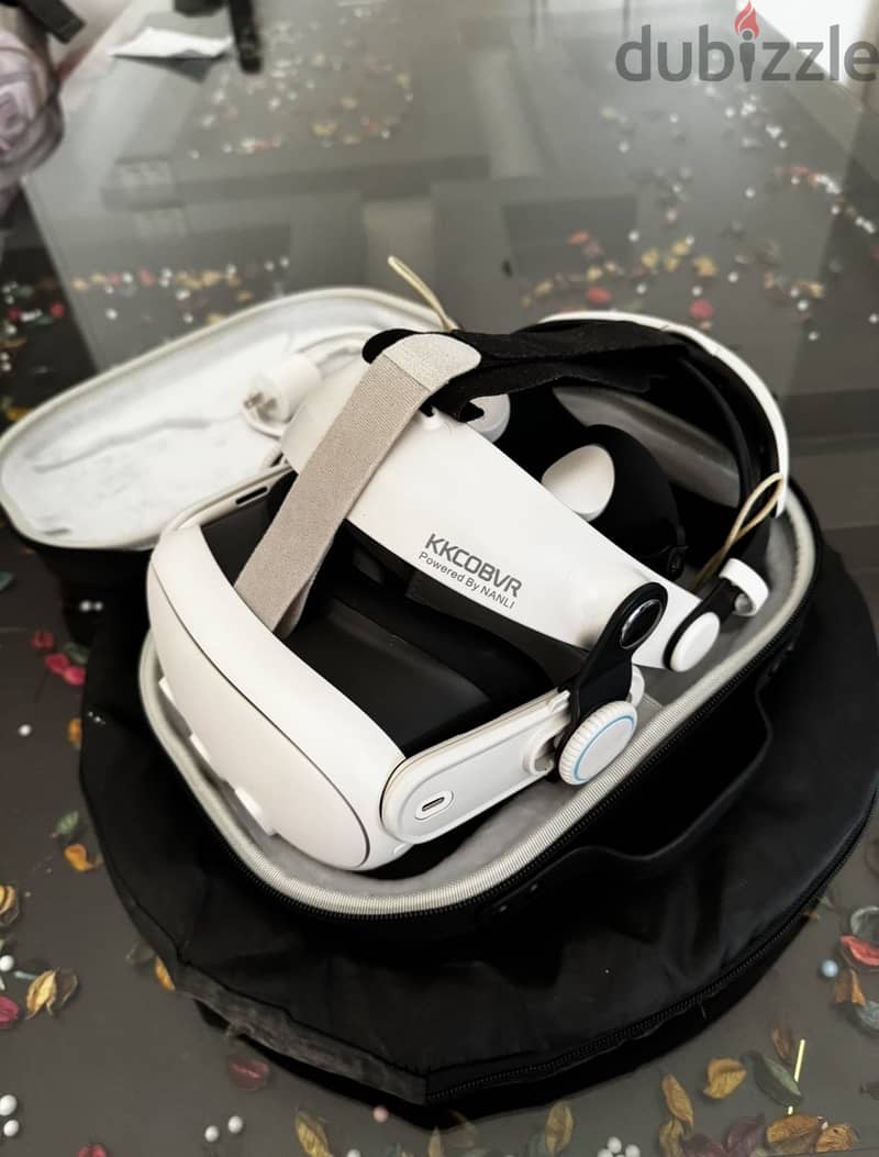 Meta Quest 3 128GB + Accessories 1