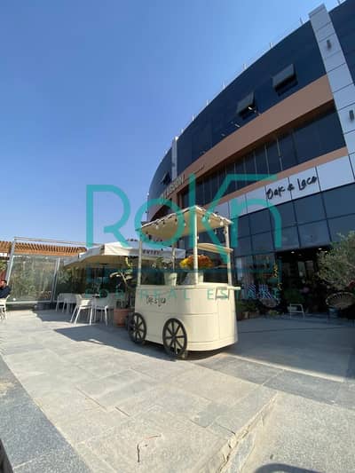 للايجار مكتب مميز فى 6 اكتوبر خلف بالم هيلز مول 360 . . مساحة 100 م جاهز للتشغيل near arkan