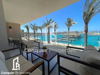 فيو مباشر علي المارينا شاليه للبيع في مارينا مراسي الساحل الشمالي