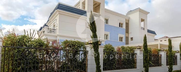 فيلا متشطبه  بالكامل للبيع من ماونتن فيو بمقدم 0 %