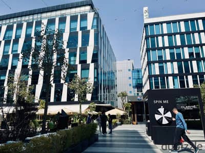مكتب ادارى للبيع في بارك ستريت - الشيخ زايد 86 متر كامل التشطيب بالتكيفات Office for sale in park. st elsheikh zayed city 86sqm fully finished