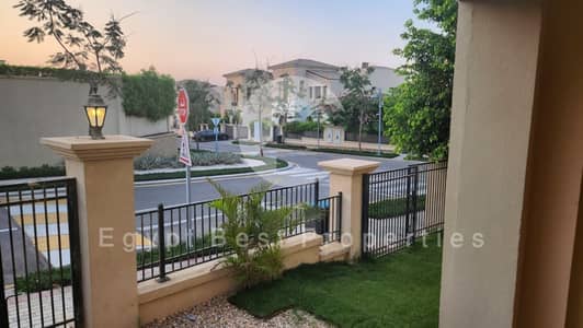 فيلا مستقلة 667م تشطيب الترا سوبر لوكس بسعر مميز للبيع في اب تاون كايرو اعمار المقطم Standalone Uptown Cairo