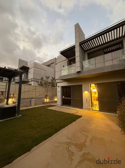 Last Quadro ready to move in El Patio Zahraa by La Vista next to El Rabwa